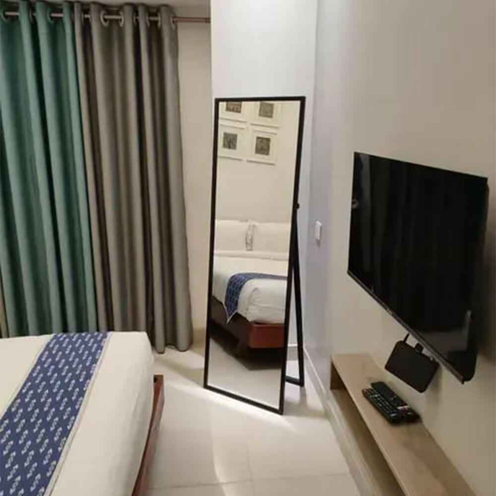 Stand Mirror – Elegant Fiber Frame with Mahogany Stand & Nasir Belgium Glass